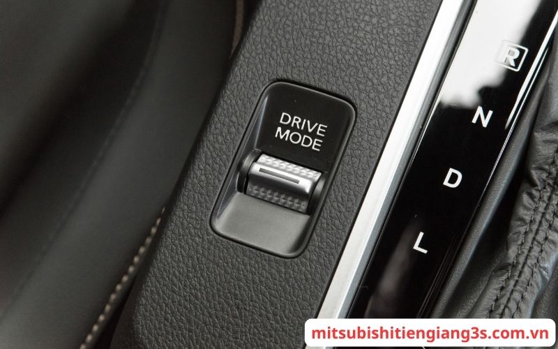 mitsubishi xforce ultimate 2024 13 Đánh Giá Xe Mitsubishi Xforce Ultimate 2024 - Toàn Diện nhưng vẫn còn 1 điểm lưu ý!